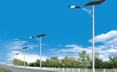 农村道路装人民路街道太阳能路灯选多大瓦数实测 农村道路装人民路街道太阳能路灯选多大瓦数实测