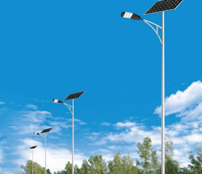 人民路街道太阳能路灯维护时,这些细节别忽略!